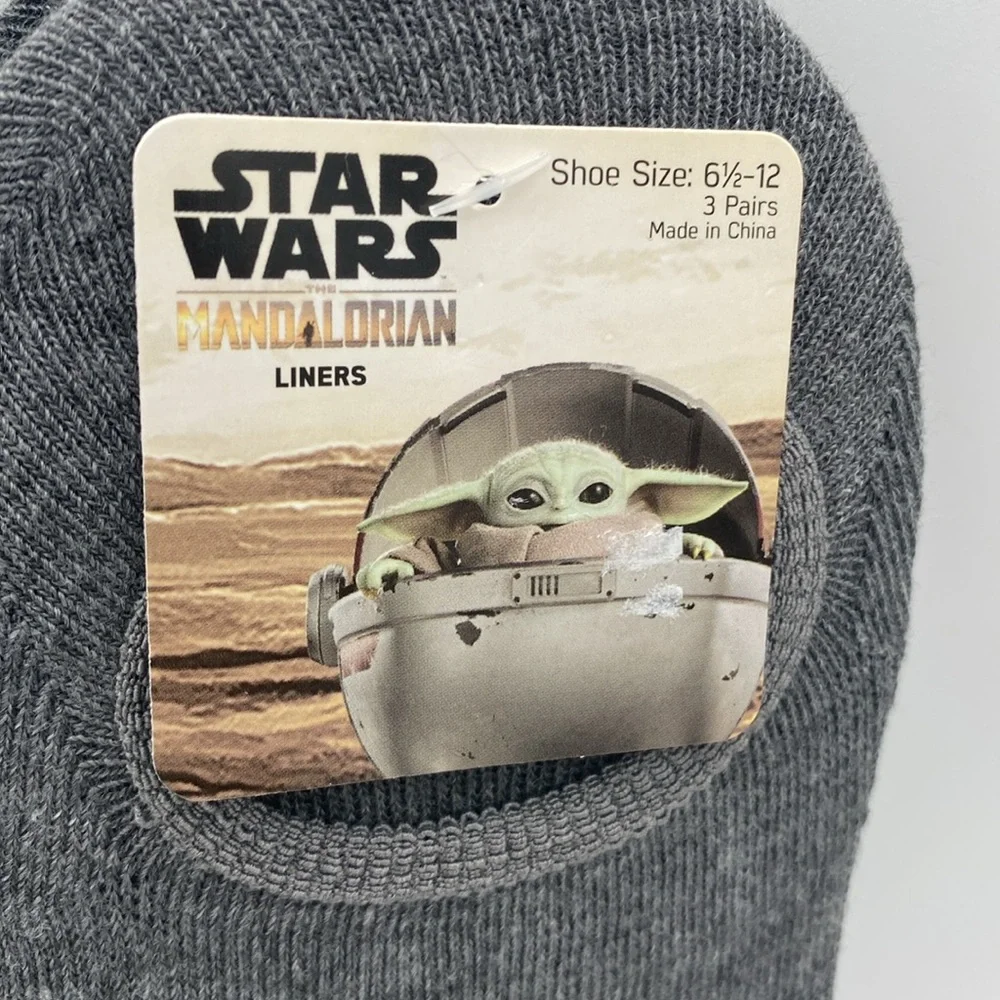 Women’s Disney Star Wars The Mandalorian no show liner 6  socks